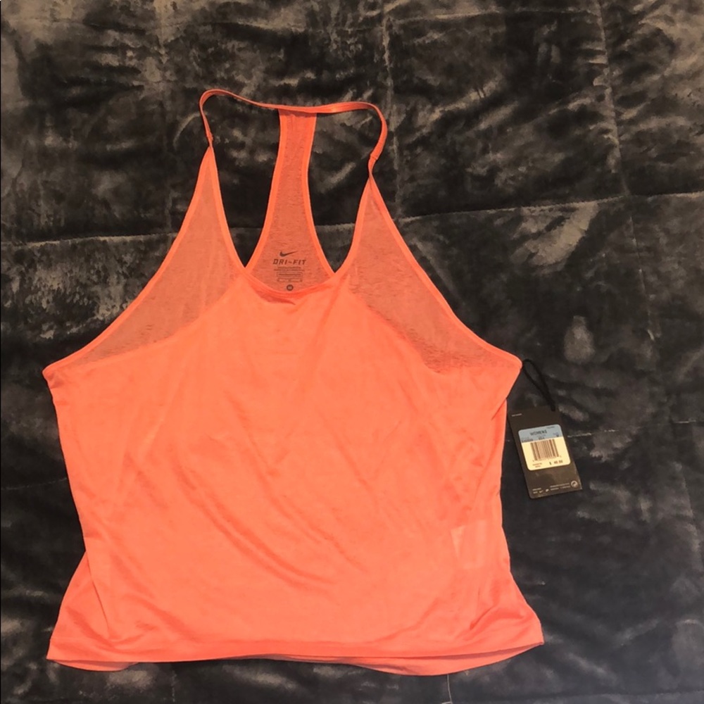 Nike tank